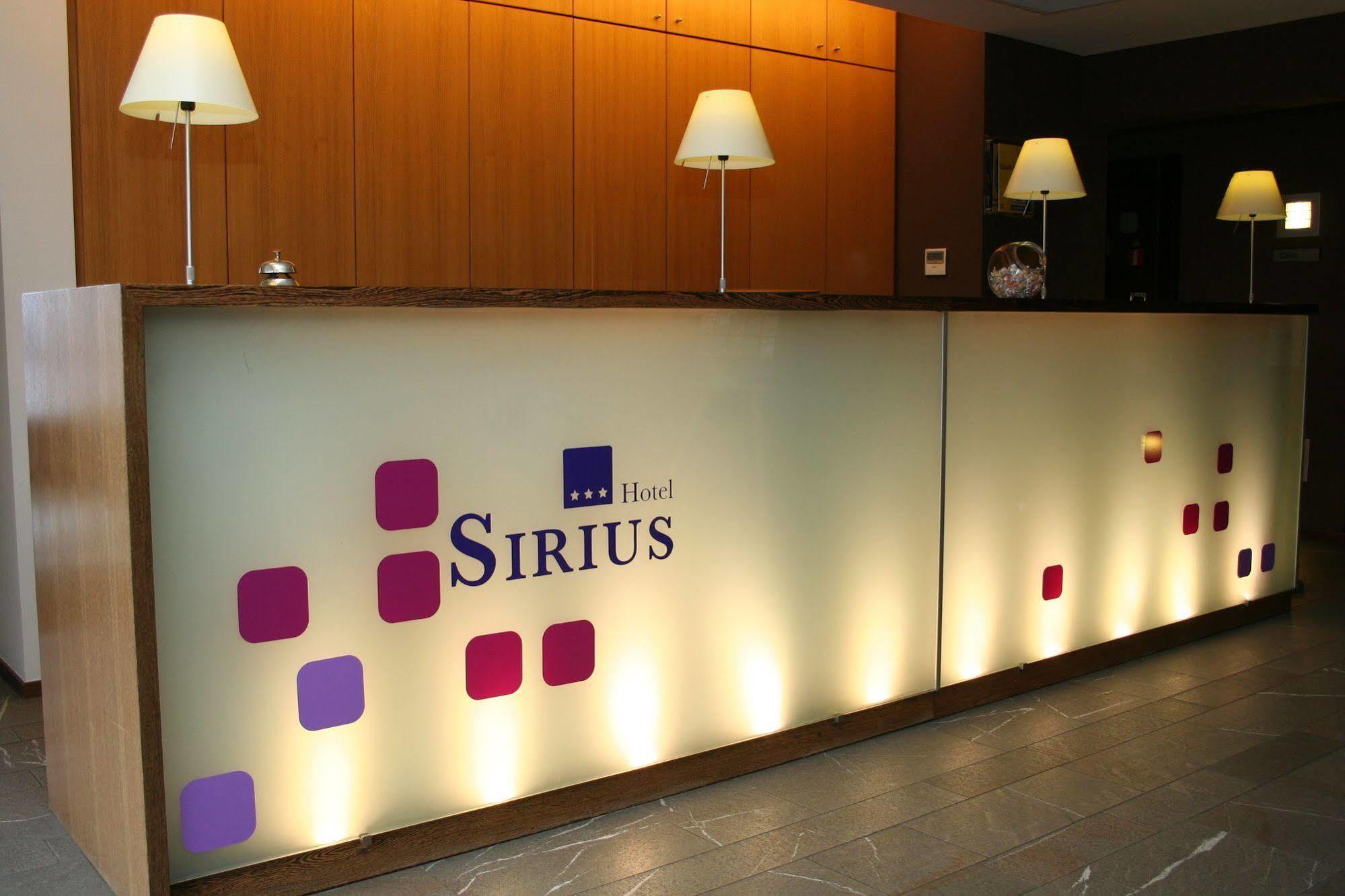 Hotel Sirius อุย ภายนอก รูปภาพ