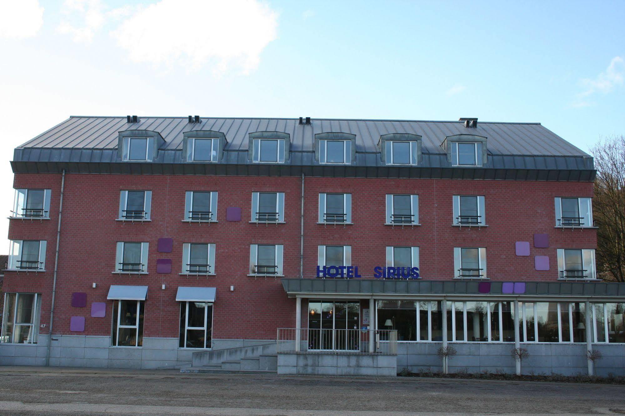 Hotel Sirius อุย ภายนอก รูปภาพ
